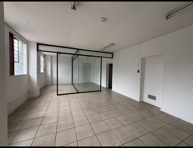474M² WAREHOUSE TO LET IN MAITLAND